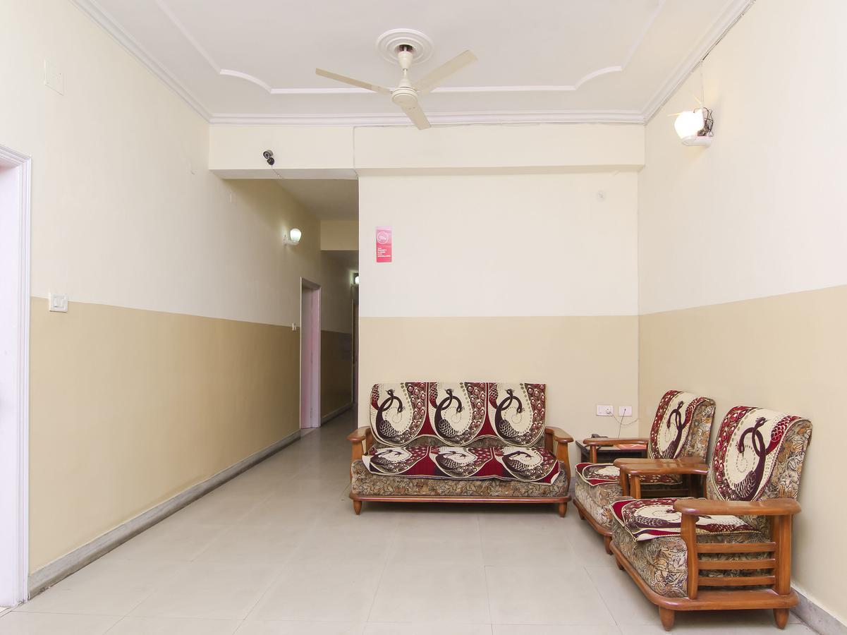 Oyo 14345 Hotel Panchsheel Varanasi Exterior foto